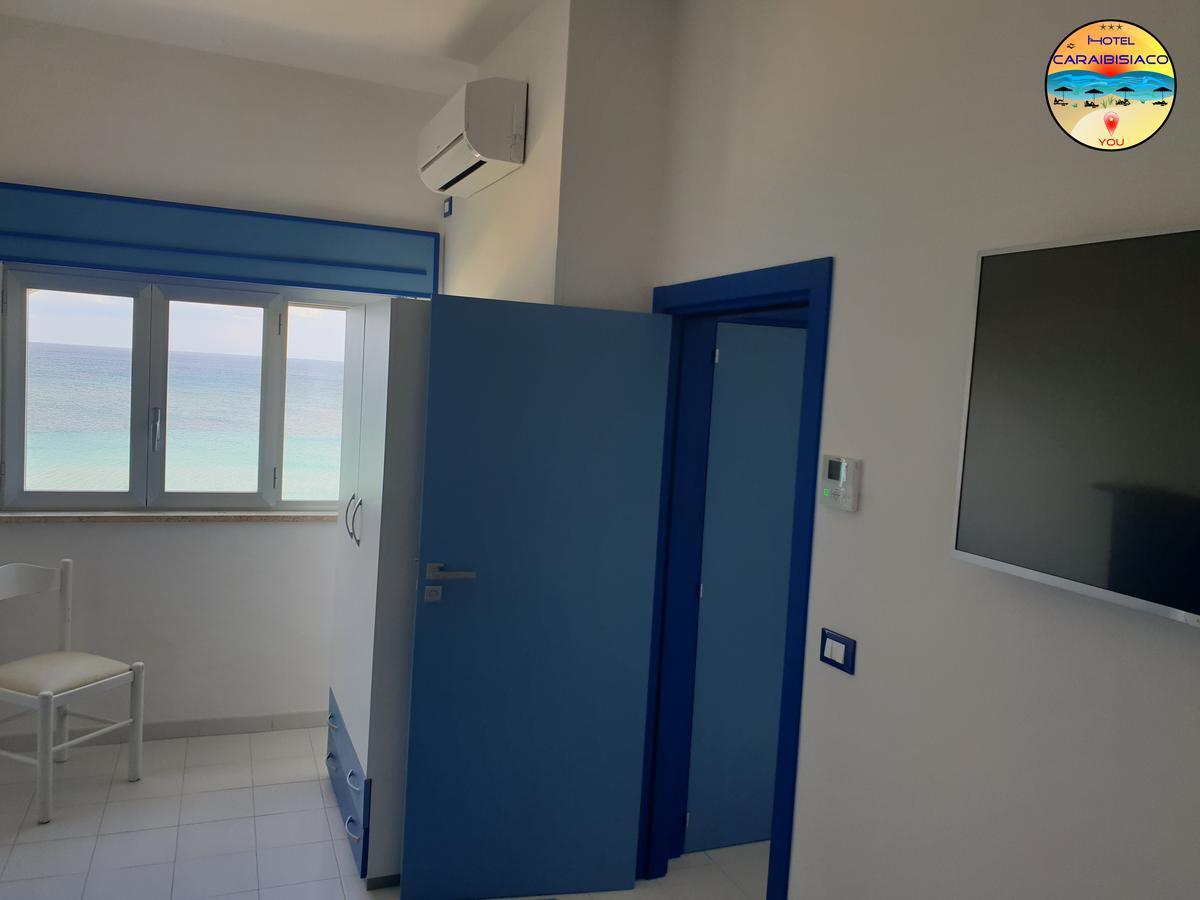 Hotel Caraibisiaco Sul Mare San Pietro in Bevagna Bagian luar foto
